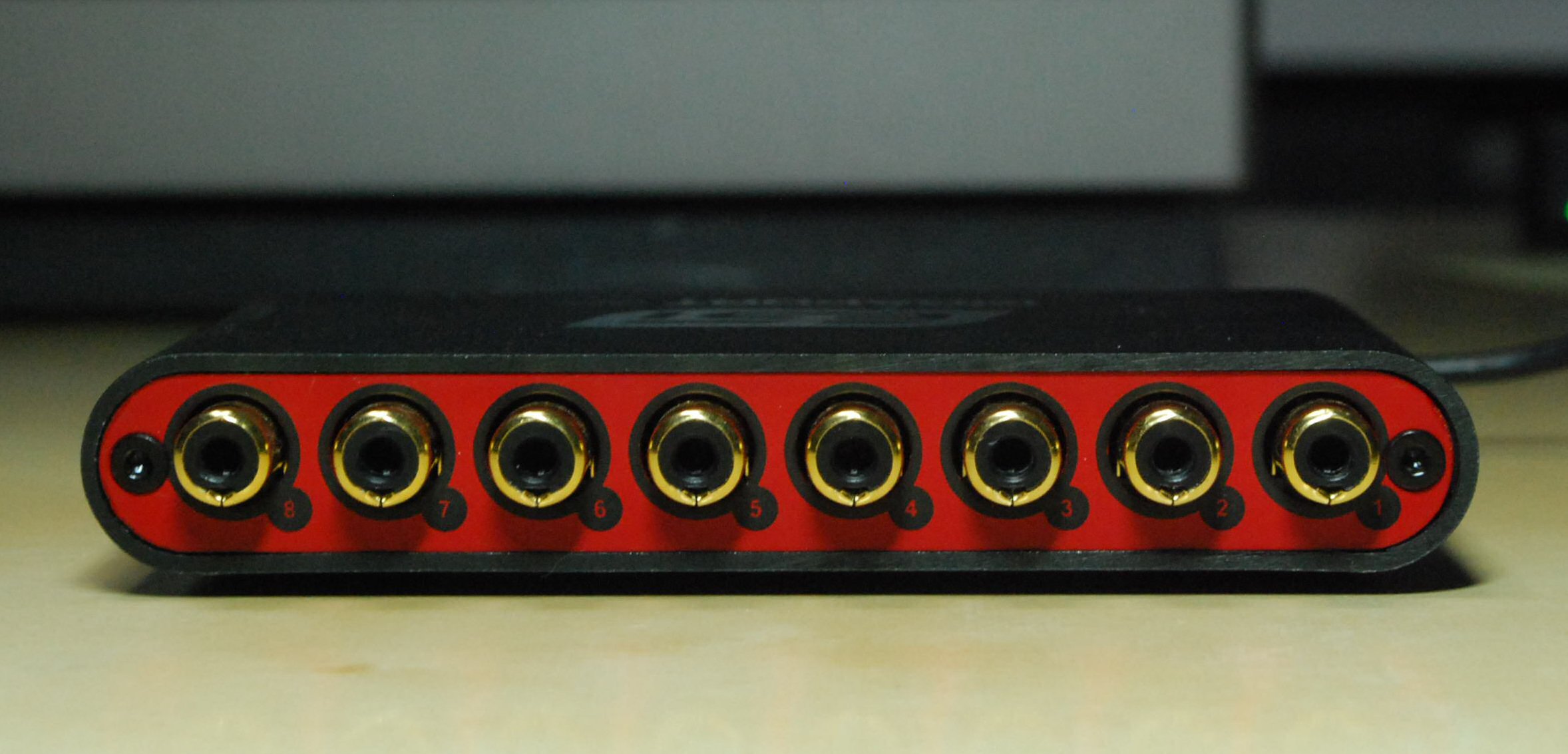 手のひらに乗る小さく高性能なUSB Type-Cオーディオインターフェイス