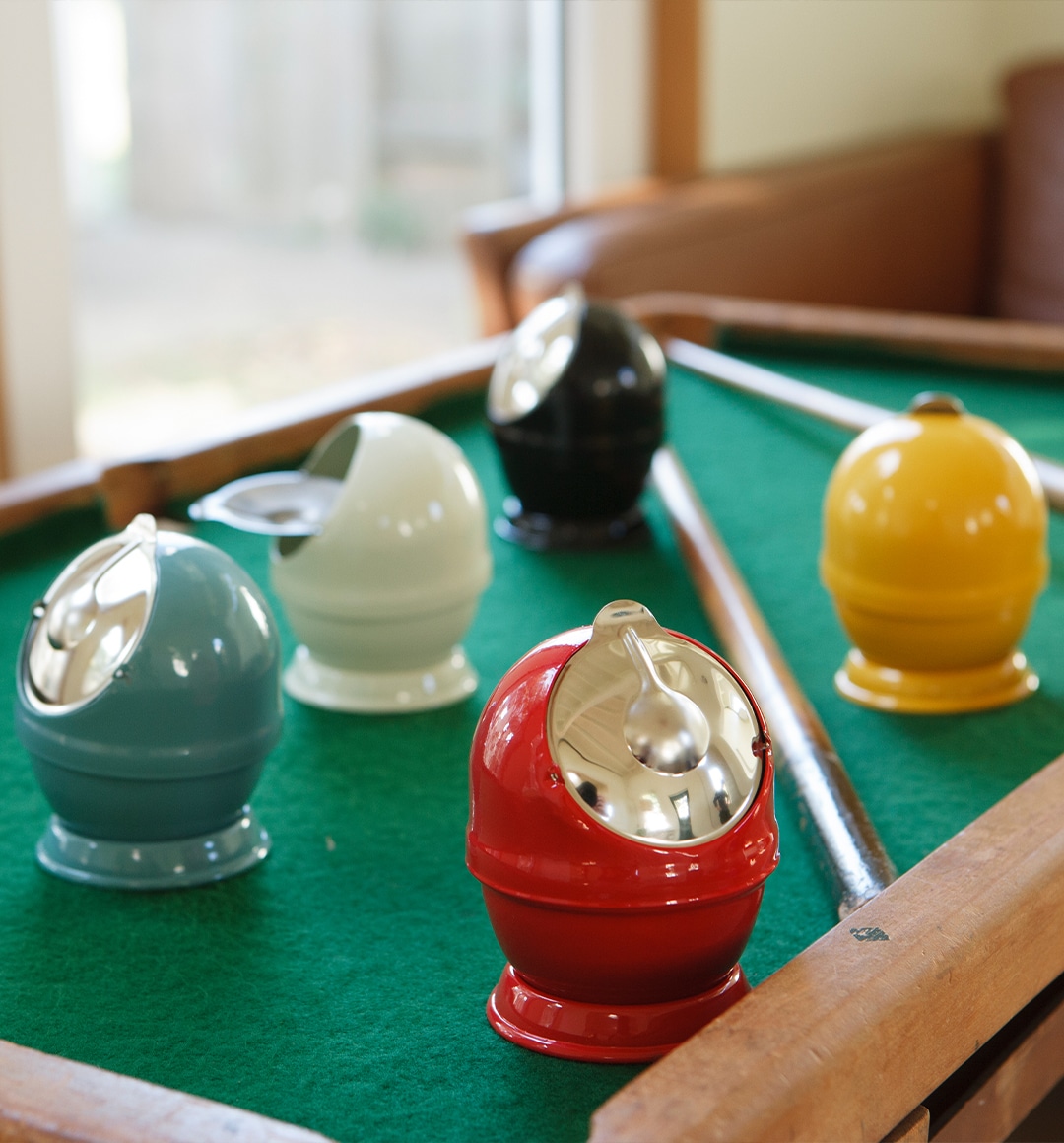 使うほどに愛着が湧く灰皿 | 遊び心溢れるユニークなデザイン(並び順