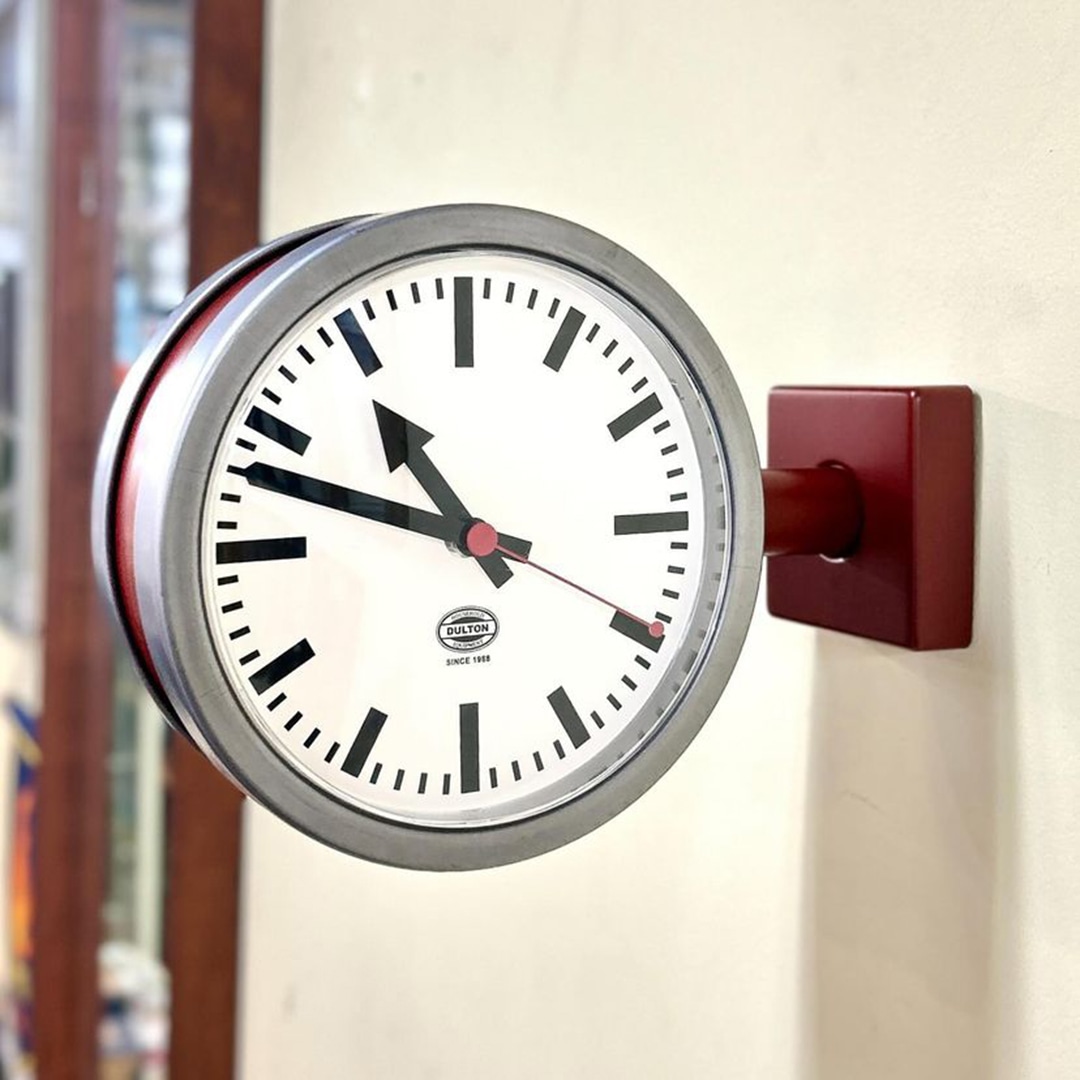 DULTON ONLINE SHOP | DOUBLE FACE CLOCK 170D2 MAT BRICK/RAW(MAT