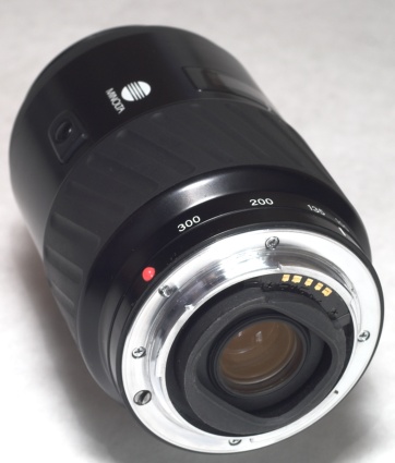 Minolta AF 100-300mm F4.5-5.6 A-mount lens info