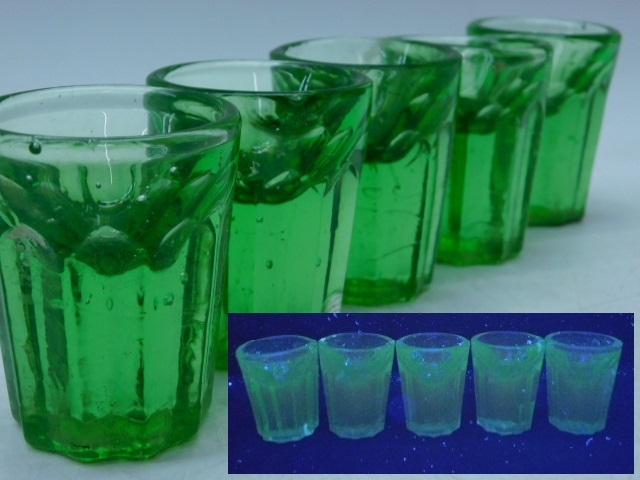 剣先コップ 厚底 戦前 希少 ガラス コップ ウランガラス買取させて