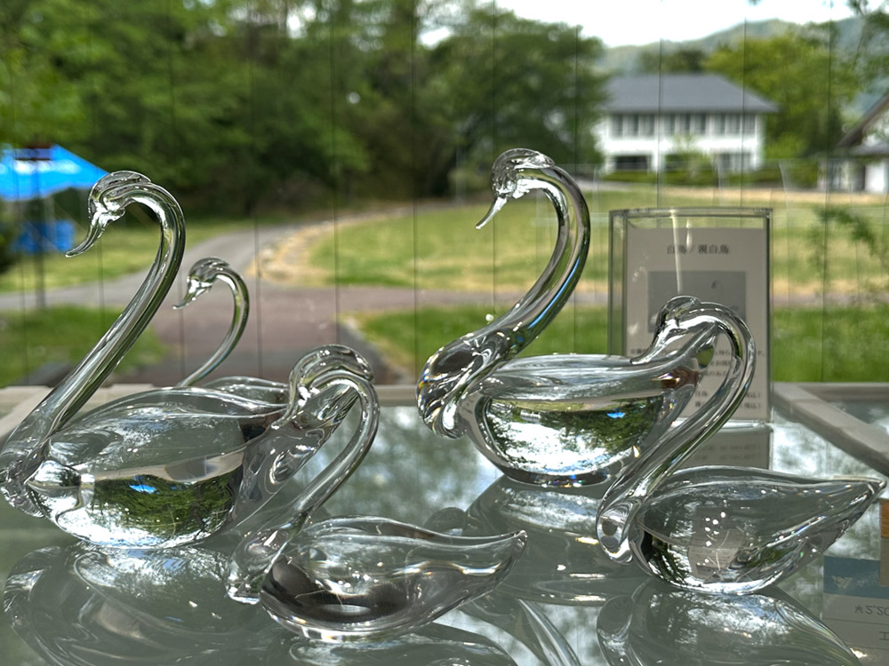 訳アリ ヴィンテージボヘミアガラス工芸品 動物 1点もの 訳アリ