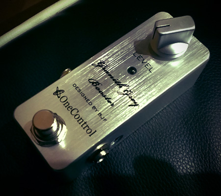 One Control Granith Grey Booster」レビュー！クリーンブースター