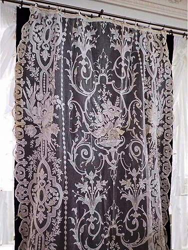 フランスアンティーク 大型145㎝の天使と文字が刺繍された可愛い過ぎる