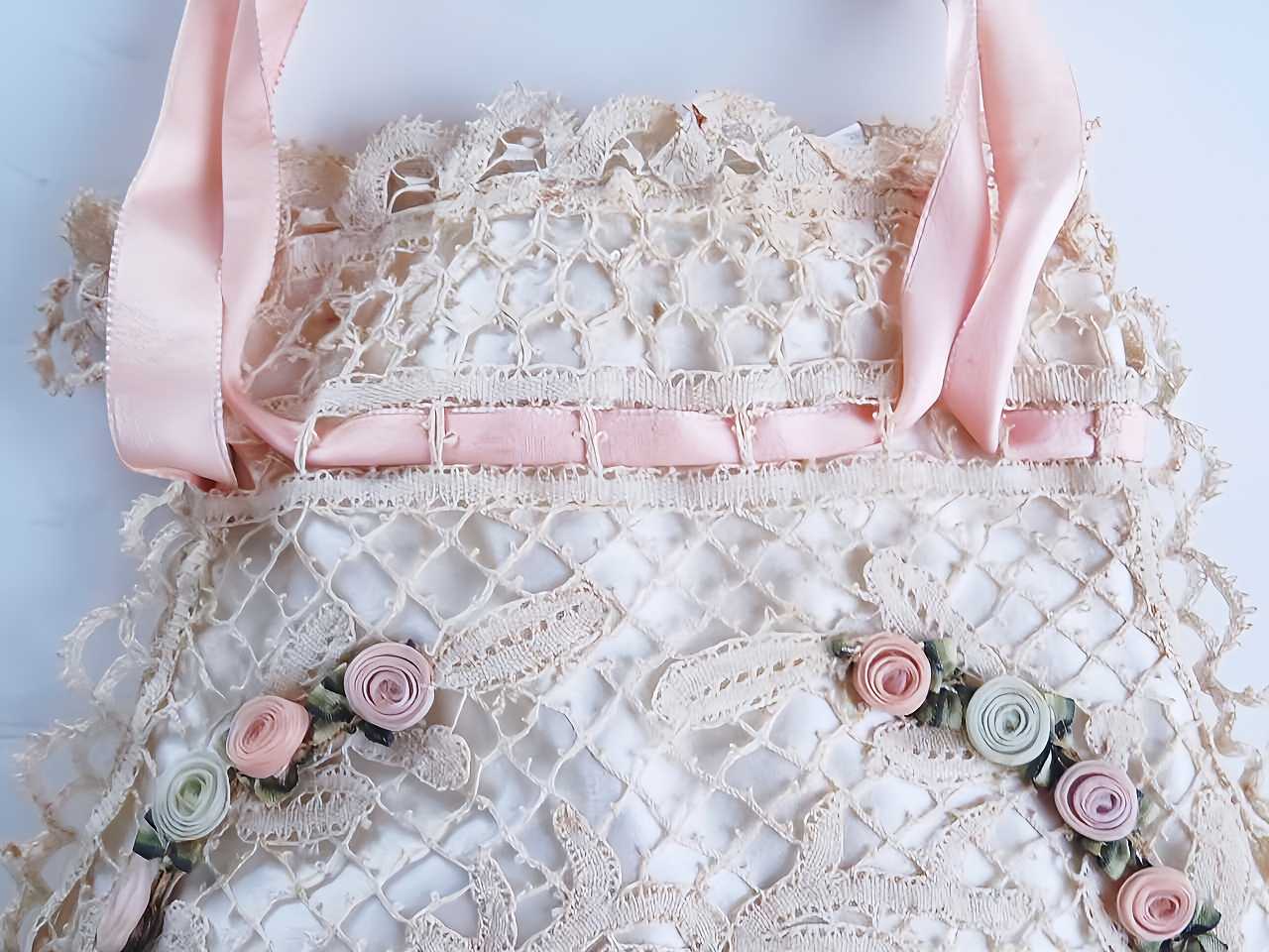 ロココリボン レースポーチ - 薔薇と天使のアンティーク