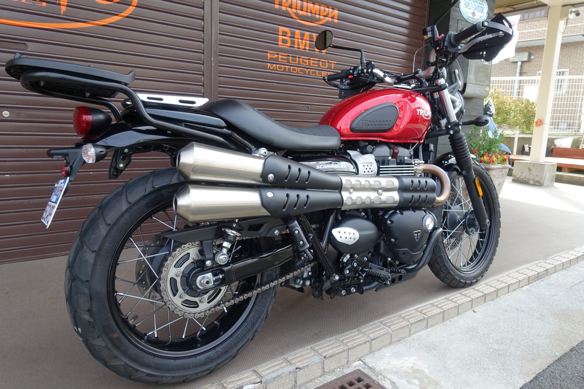 TRIUMPH ストリートスクランブラー スクリーン ストーンガード ハンド