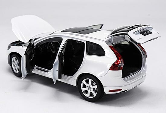 White / Brown 1:18 Scale Diecast Volvo XC60 SUV Model [NB2T839