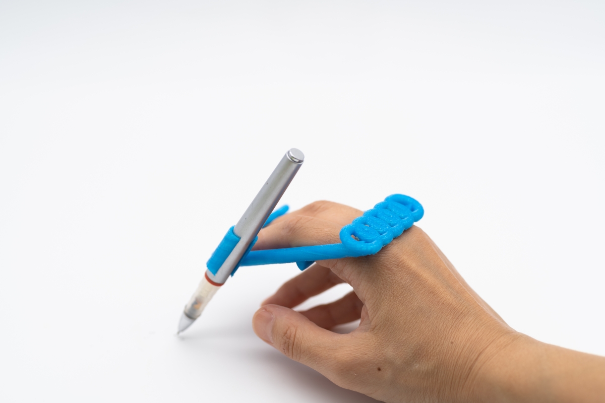 ペンホルダー 2本指 - Pen Holder | ファブラボ品川 - FabLab Shinagawa