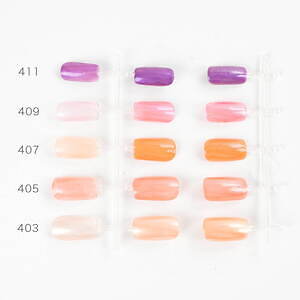 シャネルのネイル「ヴェルニ」“シルバーパール”輝く儚げピンクなど