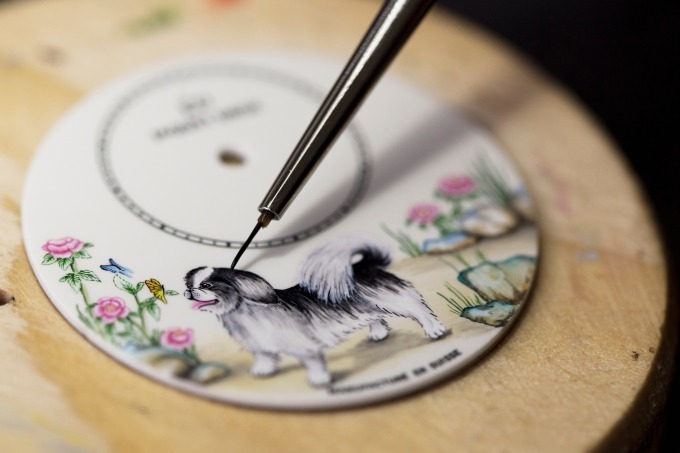 スイス高級時計「ジャケ・ドロー」から“犬”をモチーフにした限定