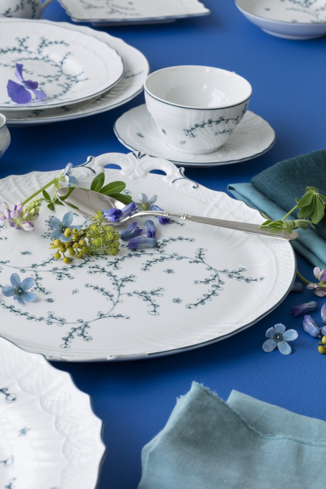 リチャードジノリ花柄陶器製写真額縁2枚セット リチャードジノリ