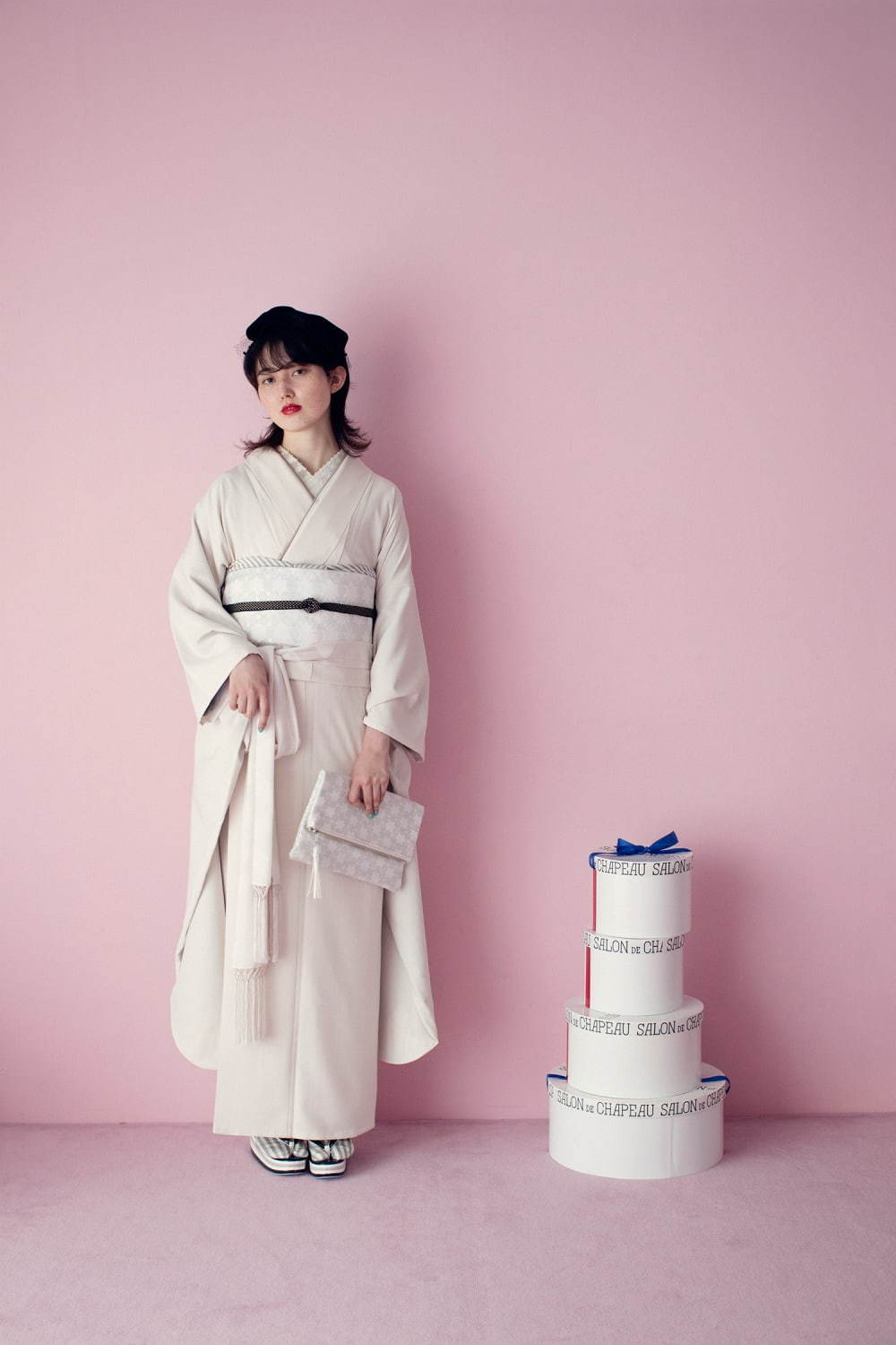 キモノ バイ ナデシコの新作振袖 - ミルク＆ココアカラーなど“洗える