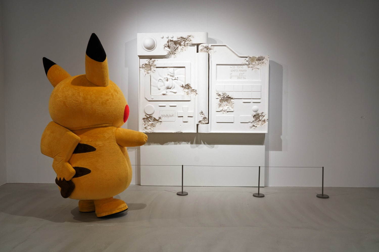 ポケモン×ダニエル・アーシャムの展覧会が渋谷パルコで、未公開彫刻