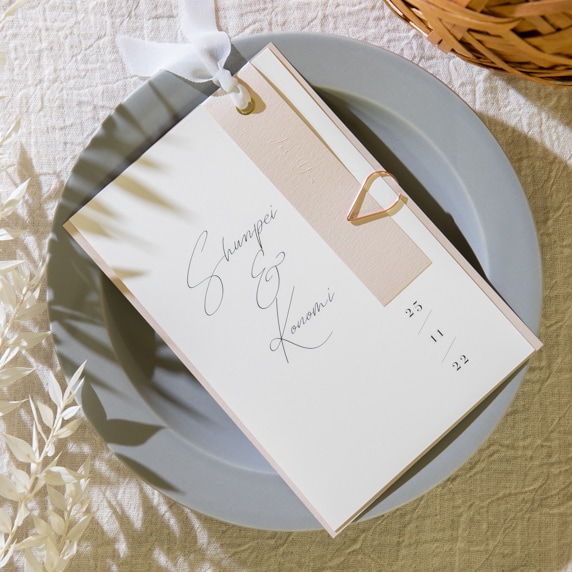 招待状手作りの新しいカタチ「fitau」｜メラニー ピンクD招待状