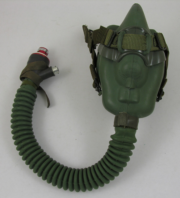 FlightHelmet.com: USAF MS22001 Oxygen Mask Unissued Condition