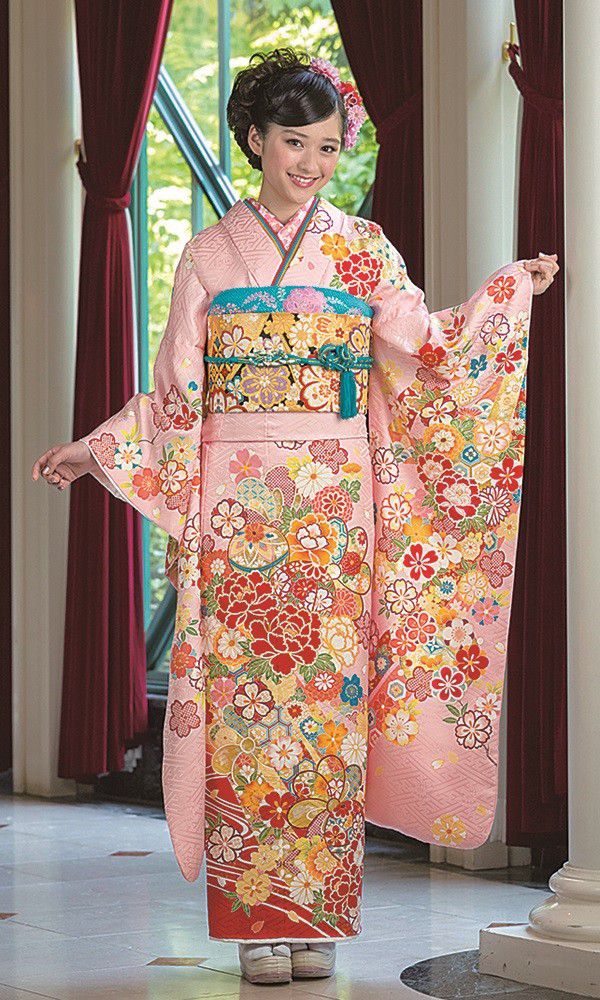 京友禅振袖・桃色┃かわいい古典【菊京屋】