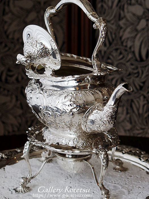 Walker & Hall】 ビクトリアン ティーケトル 【シルバープレート