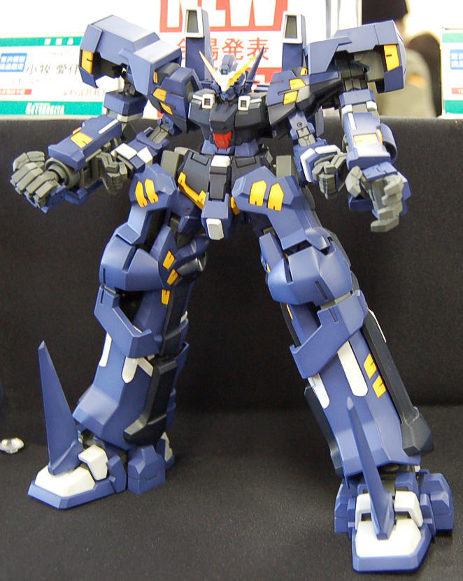 RTX-011AMB ヒュッケバインボクサー レジンキャストキット