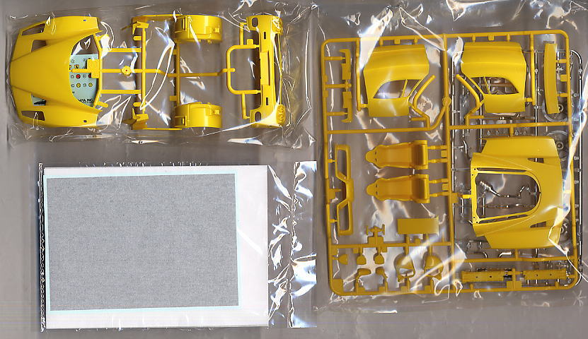 エンツォ フェラーリ イエローバージョン パッケージリニューアル版