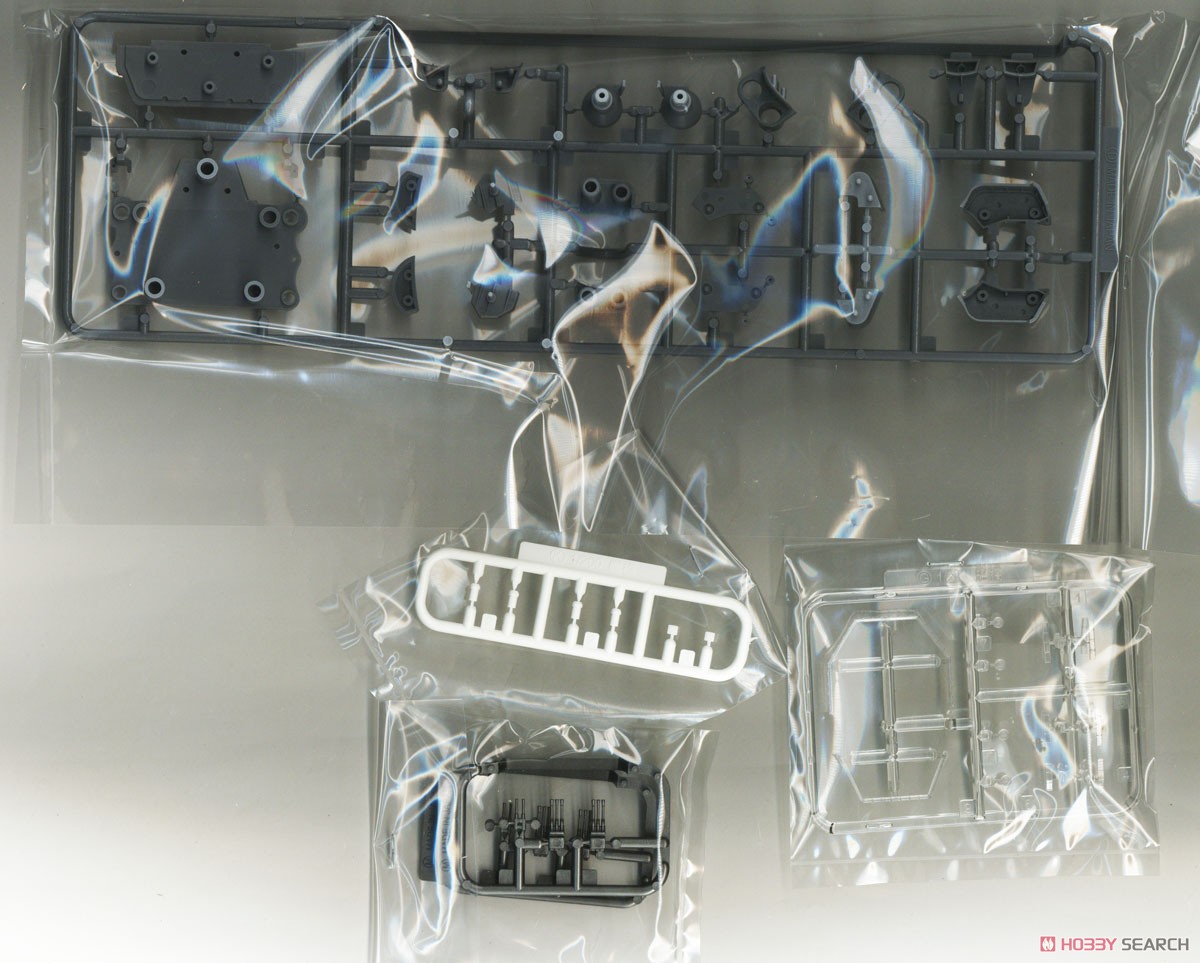 戦艦大和 艦橋(純正エッチングパーツ/台座用木甲板シール付き