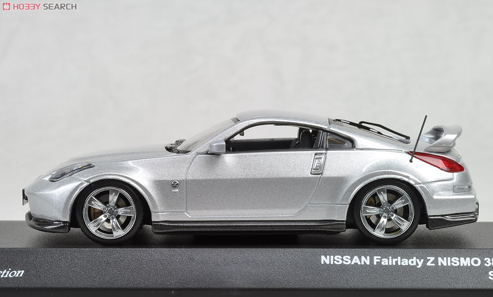 Nissan Fairlady Z NISMO 380RS 1/18