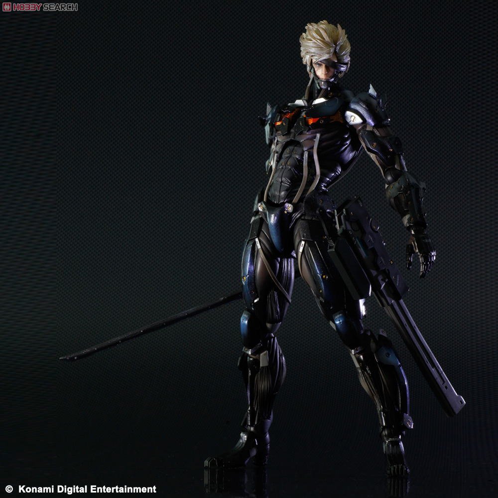 METAL GEAR RISING REVENGEANCE PLAY ARTS改 雷電-Raiden- (完成品