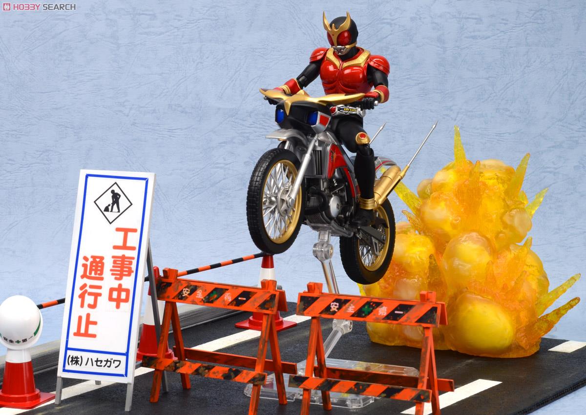 S.H.フィギュアーツ トライチェイサー2000 (完成品) - ホビーサーチ