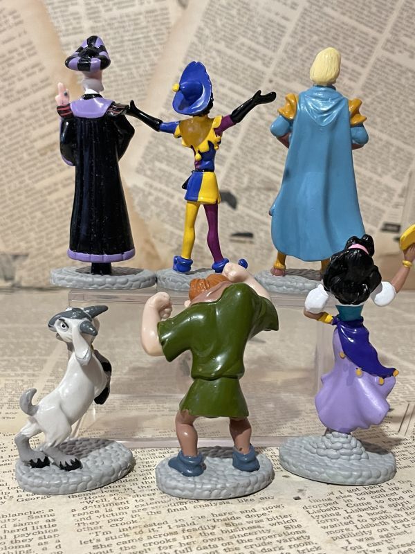 The Hunchback of Notre-Dame/PVC Figure set(90s) DI-162 - 2000toys