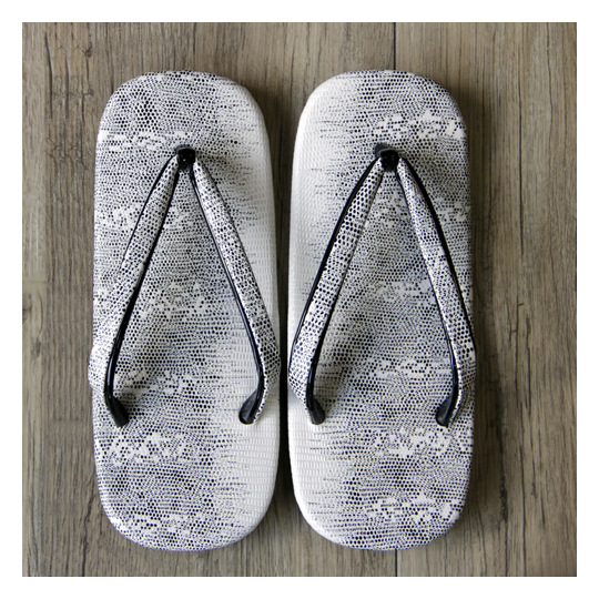 雪駄 半月トカゲ 1104 商品詳細｜鳶服 鳶用品の宮乃屋｜関東鳶 寅壱