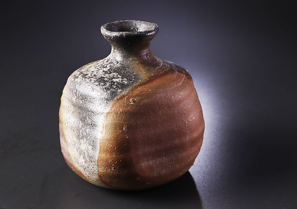 備前焼】中村六郎 備前窯変徳利 備前焼】中村六郎 窯変徳利 全ての商品