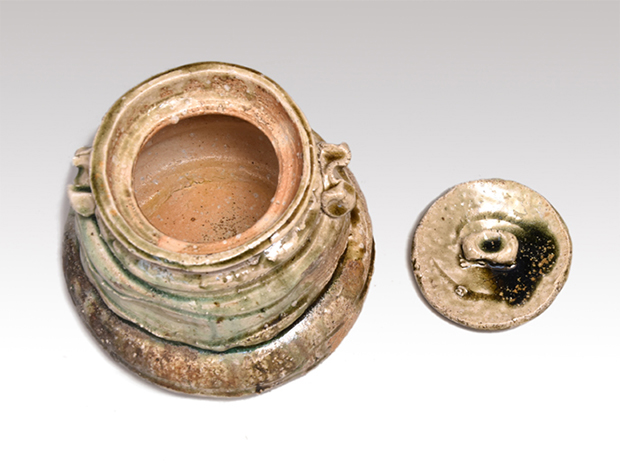 伊賀水指 共蓋 古谷道生（作）共箱 | 古美術ささき