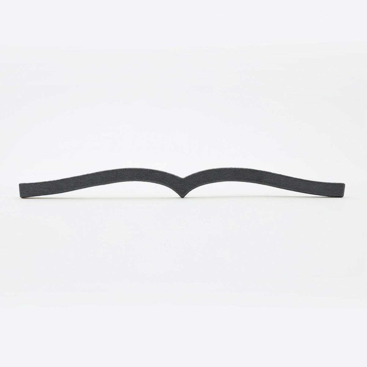 本に寄り添う文鎮 材質鉄 質量約195g ブラック｜文具｜コクヨ