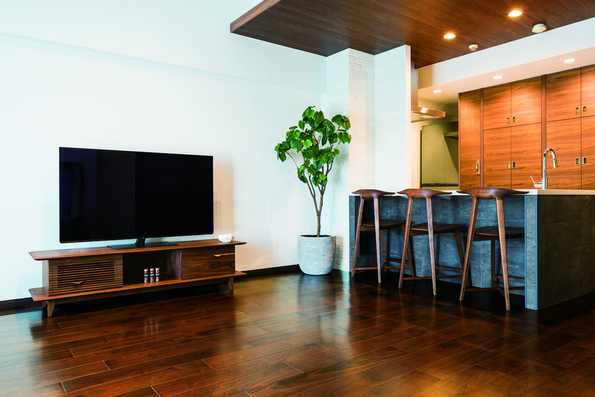 KOMA original TV board ※展示品参考価格あり | KOMA