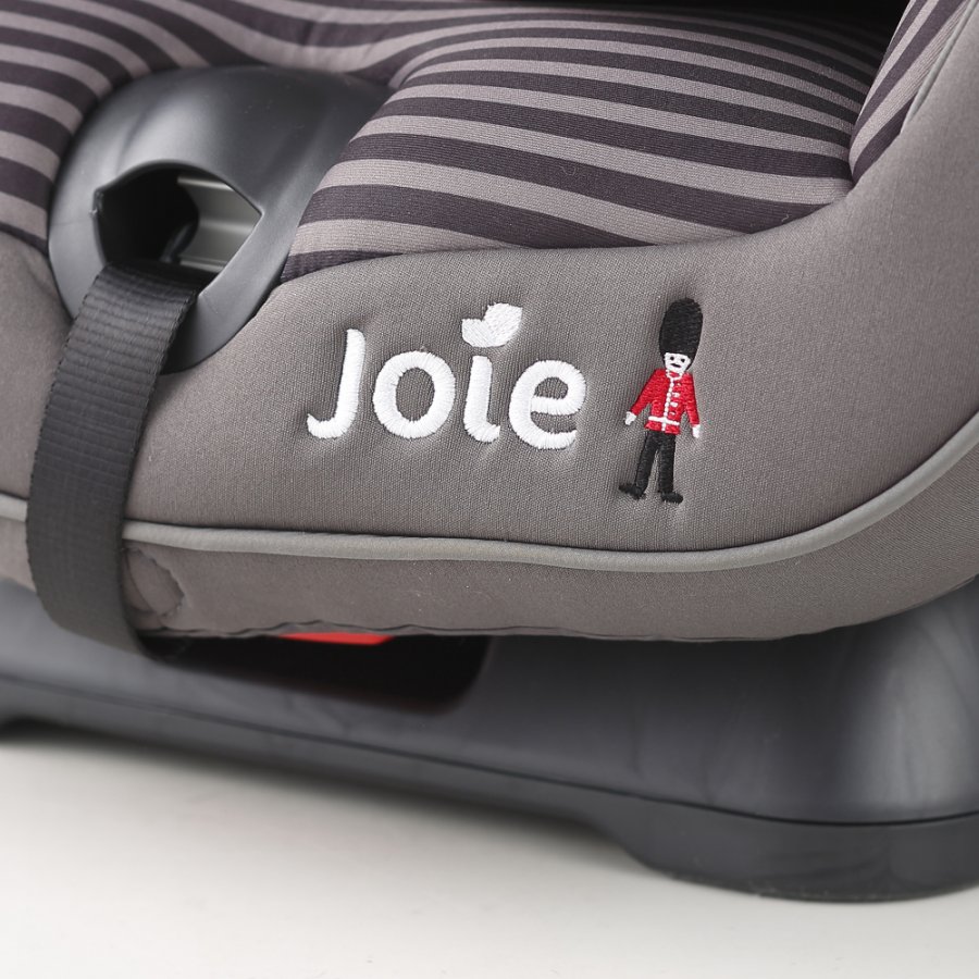 Joie チャイルドシート バリアント （グレーボーダー）」について