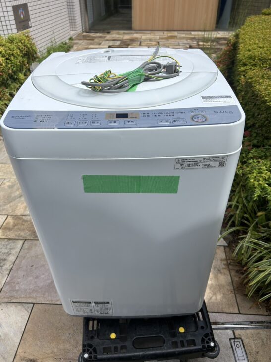 美品】SHARP 洗濯機 ES-GE6C-W （19年製） SHARP 洗濯機 6.0kg