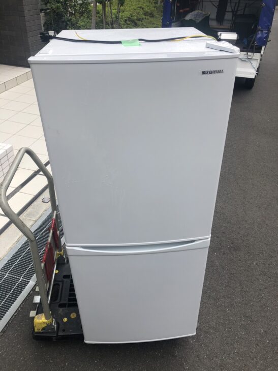 大阪京都限定 アイリスオーヤマ 冷凍冷蔵庫 IRSD-14A-B 2023年製