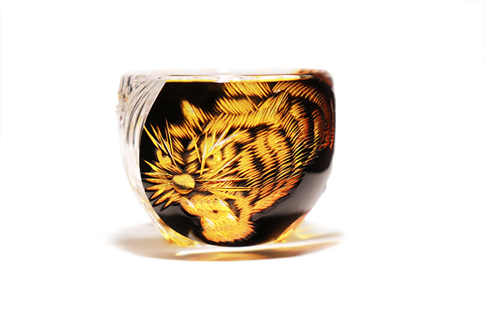 銀座ショップ「切子職人 但野英芳 作品展」 | カガミクリスタル