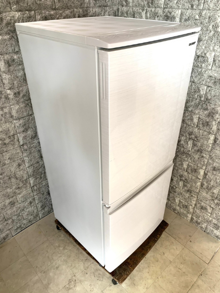 🌈SHARP ノンフロン冷凍冷蔵庫 SJ-D14F-W 2019年製