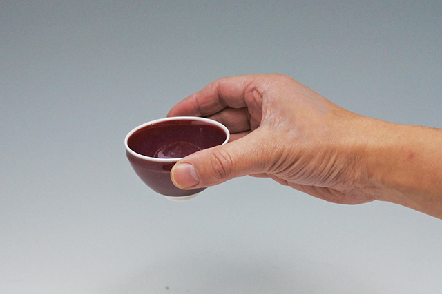 有田焼】真右ェ門窯 ぐい呑み 木箱入 直径7．3cm×高さ4．4cm