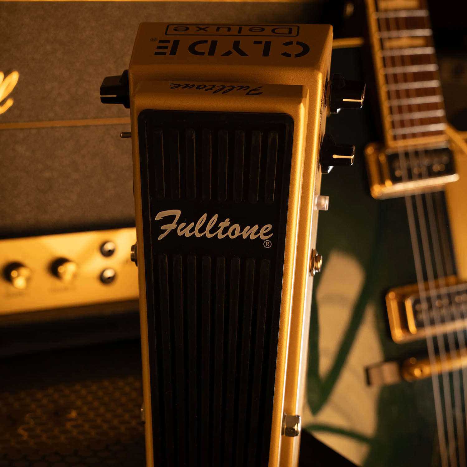 世界限定300台の「Fulltone CLYDE Deluxe Wah LTD GOLD」 | キクタニ