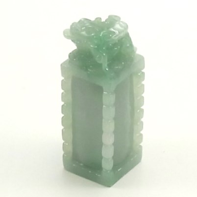 ミャンマー産天然翡翠彫刻＆アクセサリー専門店