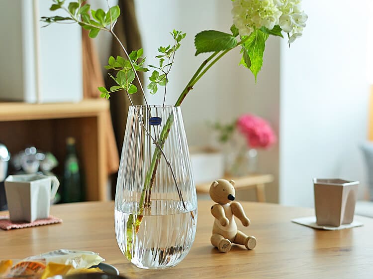 BOHEMIA CRISTAL フラワーベース ウォーターフォール 高さ24.5cm｜北欧