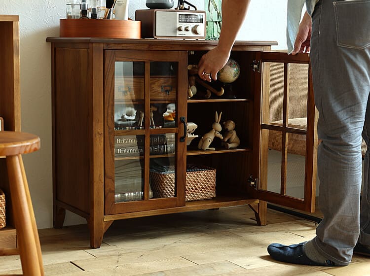 幅80cmガラス扉キャビネット Garba（ガルバ）｜北欧・ヴィンテージ