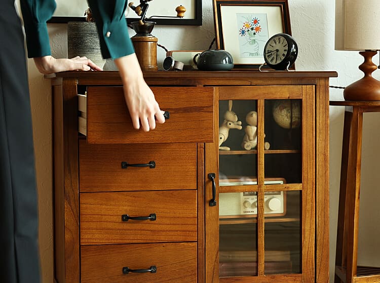 ぱぁるさん専用 木製ガラス扉キャビネット【引き取りの場合は送料分