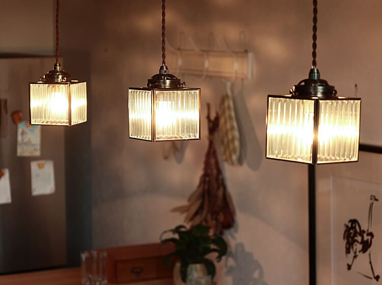 ペンダントライト Kostka（コストカ）｜北欧・ヴィンテージインテリア