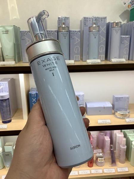 アルビオン エクサージュホワイト ホワイトライズ ミルクⅠ・Ⅱ・Ⅲ