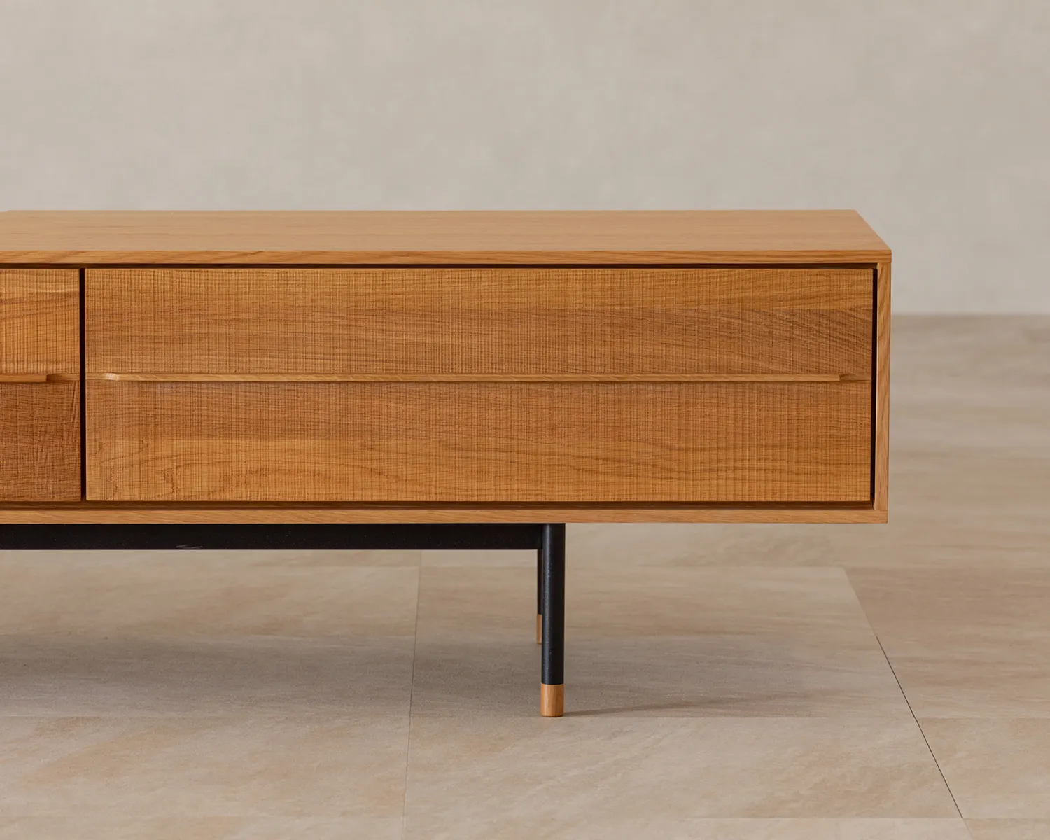 天然木目が美しい！大塚家具 起立￼木工 ドリフトオーク テレビボード