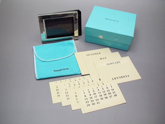 ティファニーのシルバー卓上カレンダー | 東京世田谷の買取専門店