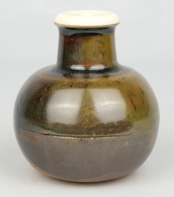 栗山園オンライン通販部 / 【出物】 高取茶入 14代亀井味楽