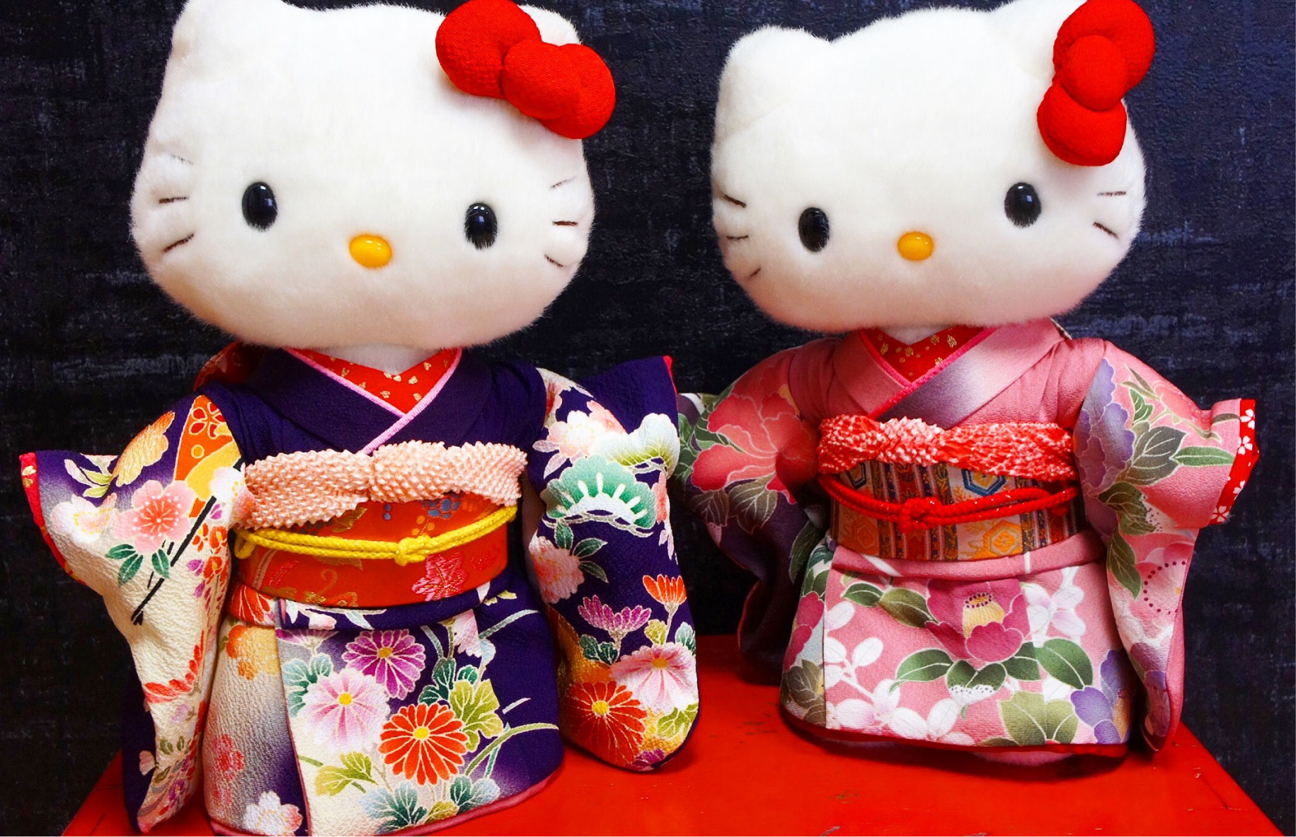 ハローキティぬいぐるみ